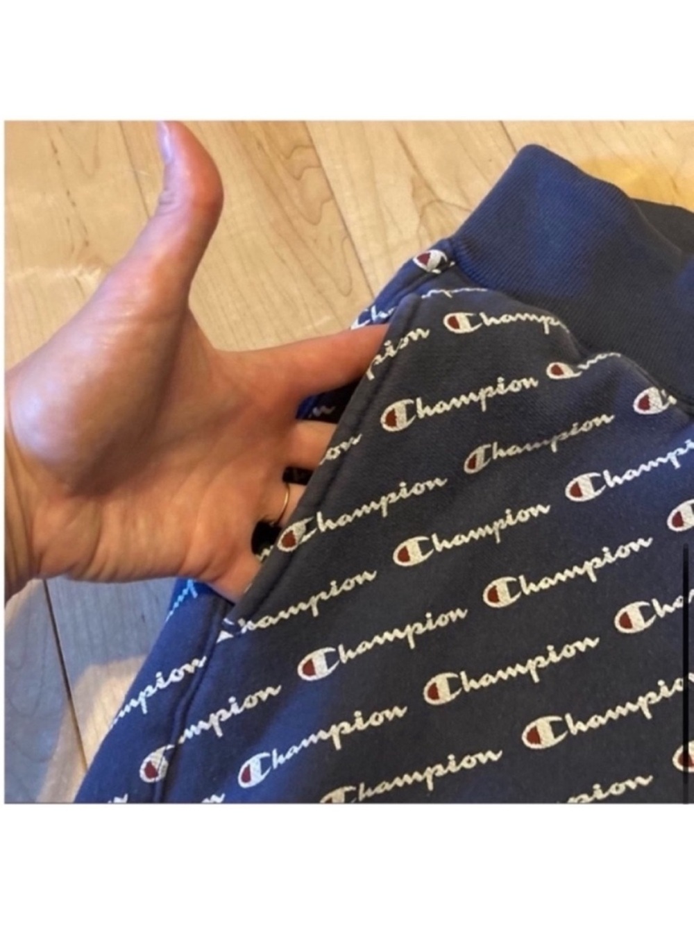 Champion Vintage logo printed reverse weave joggers size extra small XS - Picture 8 of 10